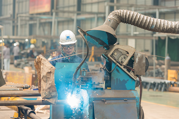 新疆网架自动化焊接